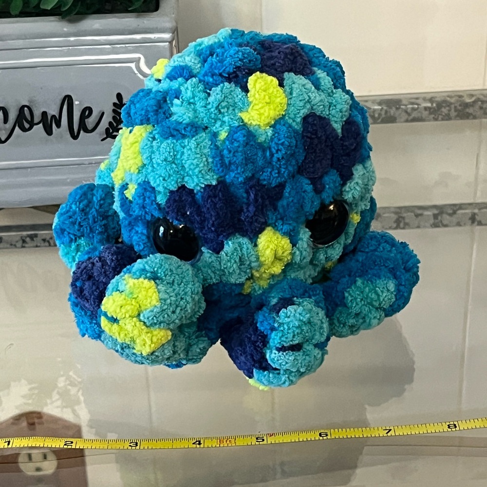 Teal Green Big Octopus